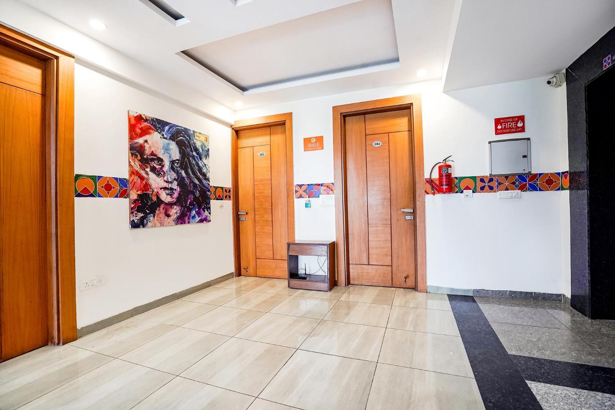 Fabhotel Emoji Stays Gurgaon Exterior foto
